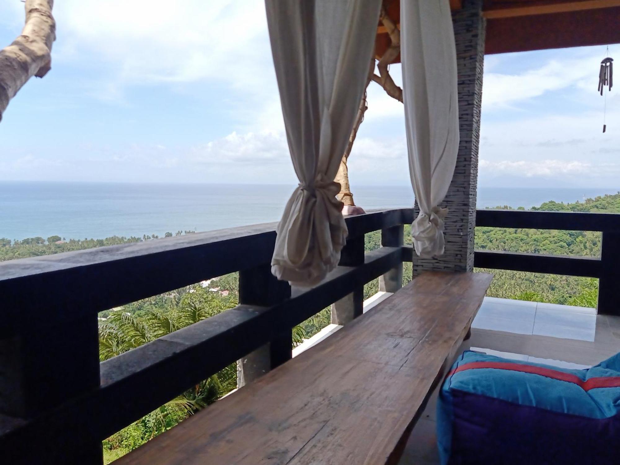 Rara Villas Lombok Senggigi Værelse billede