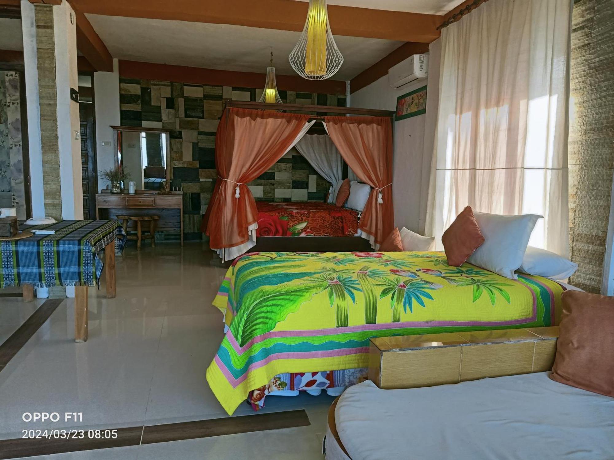 Rara Villas Lombok Senggigi Eksteriør billede